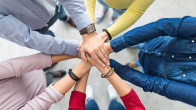 tək əldən səs cixmaz